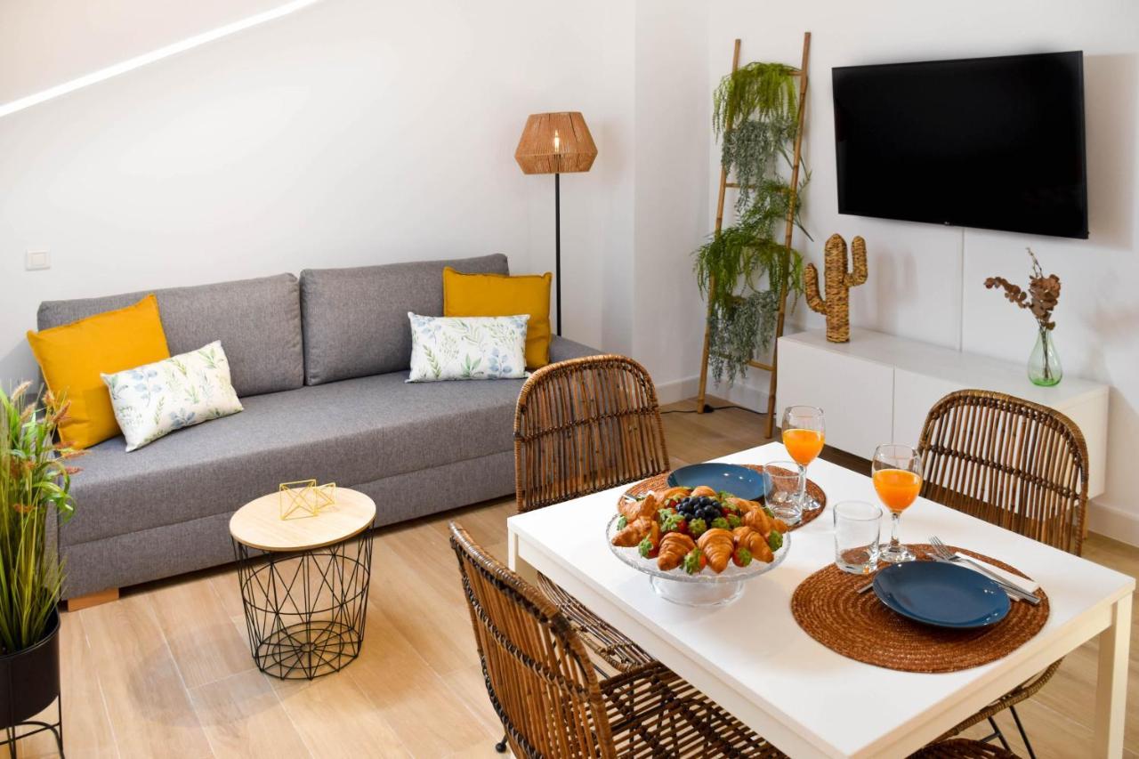 Holidays2Malaga Trinidad Renovated 1 Bedroom Penthouse Close To City Center 외부 사진